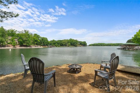 Photo of 121 Rhinehill Drive, Mooresville, NC 28117 (MLS # 4370641)