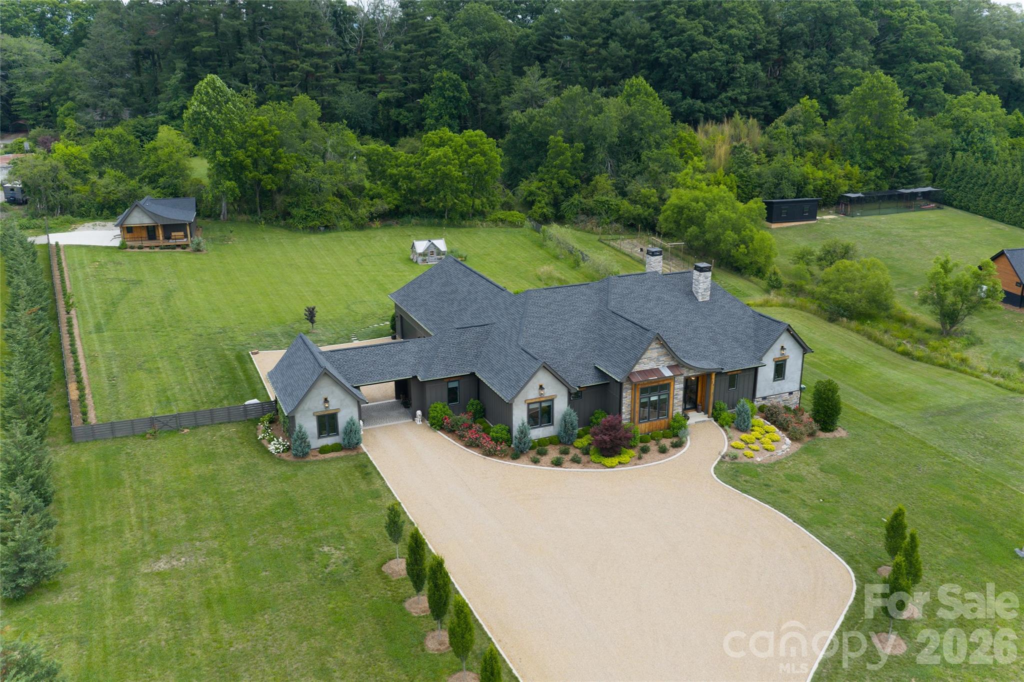 23 Benton Farms Lane, Horse Shoe, NC, 28742