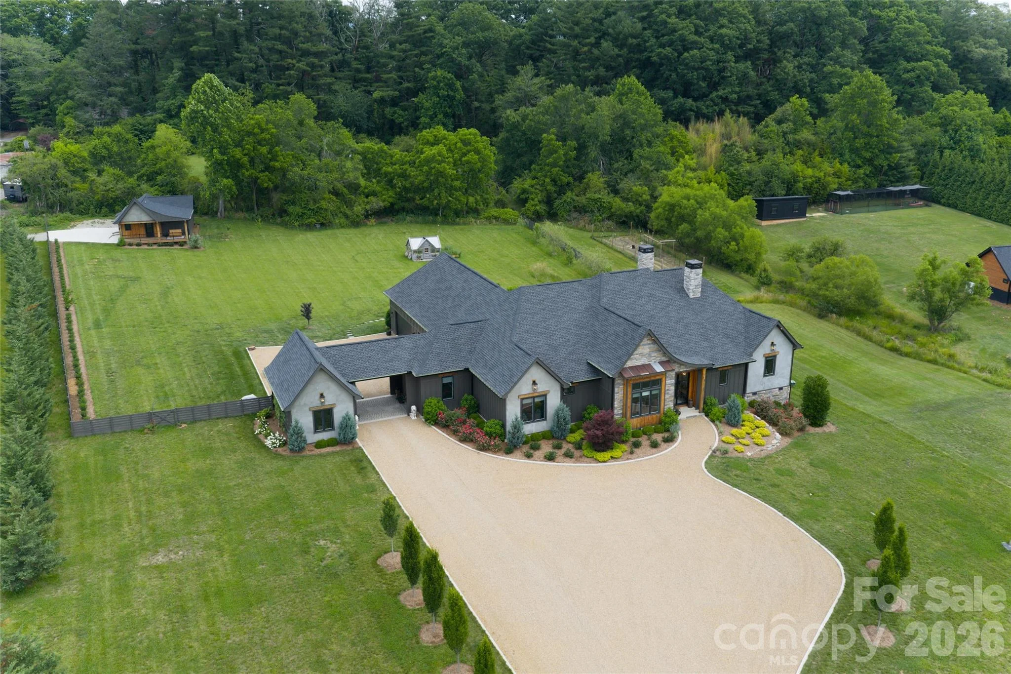 23 Benton Farms Lane, Horse Shoe, NC, 28742