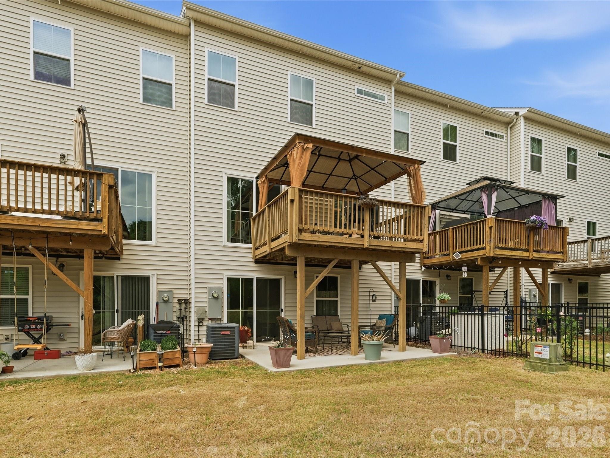 Grantham Place - Residential