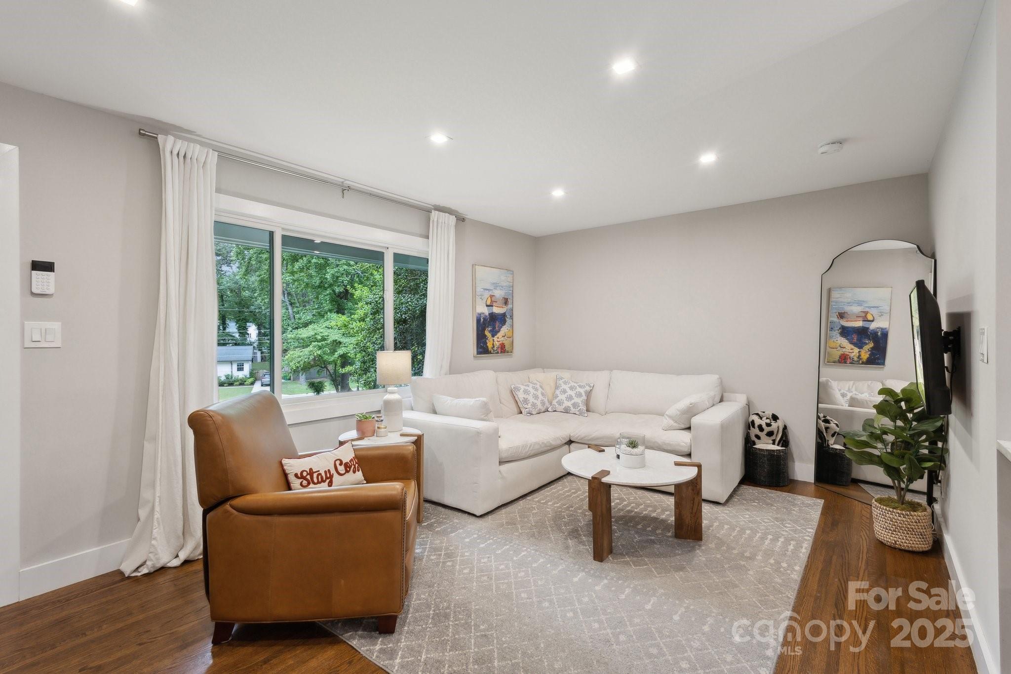 1021 Nancy Drive