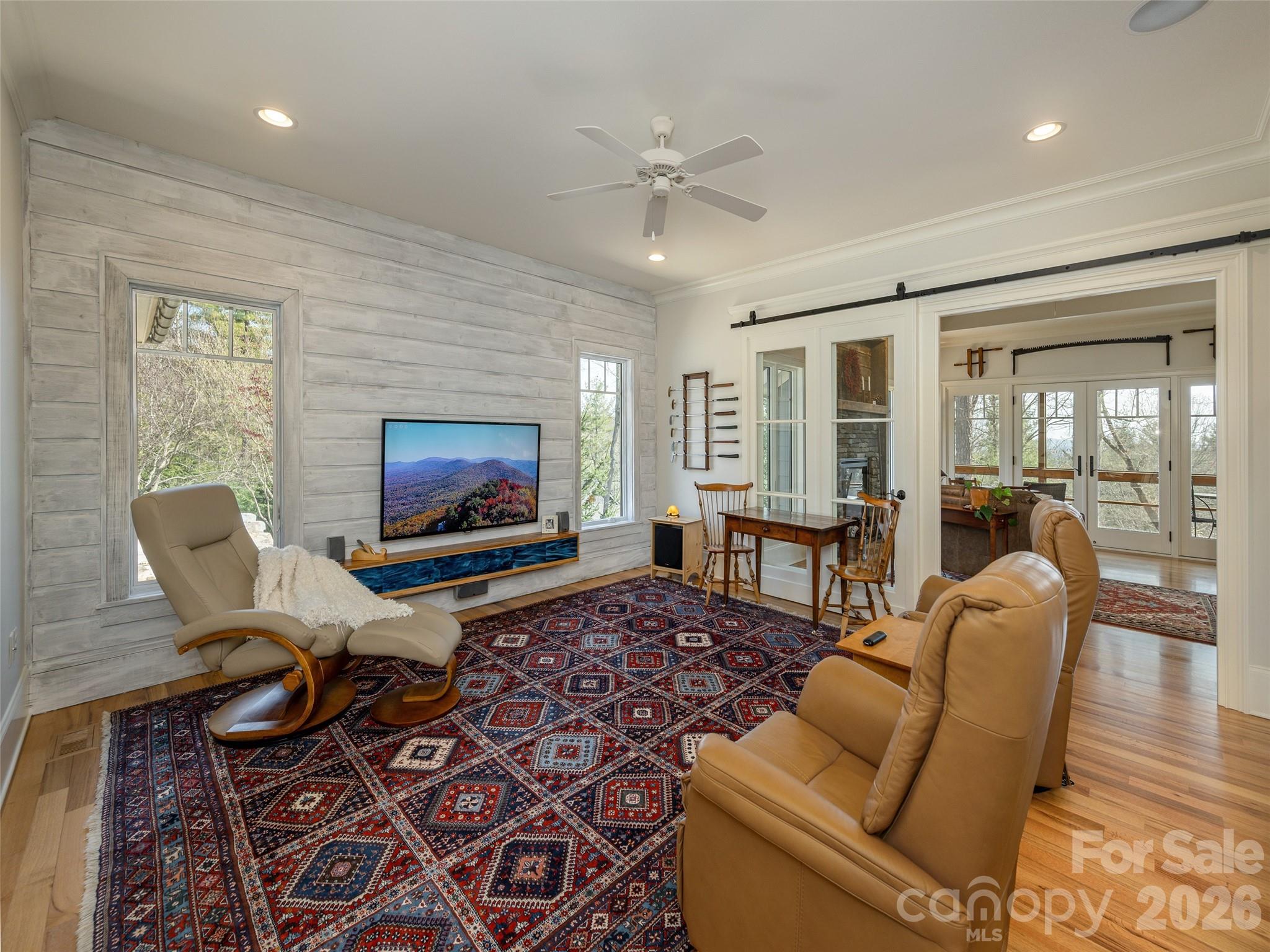 Fox Run Preserve at Champion W - Residential