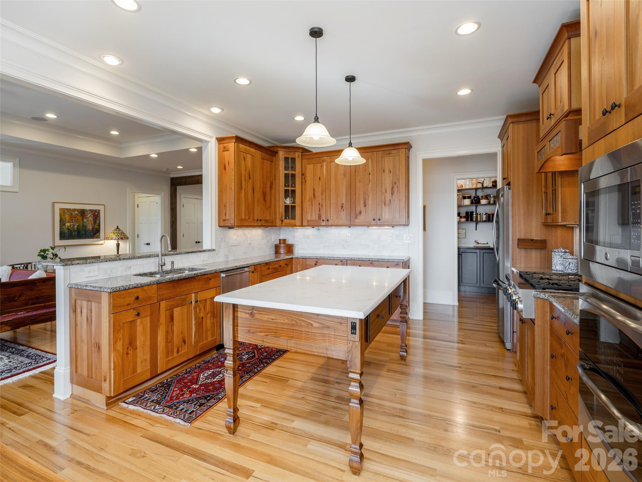 Fox Run Preserve at Champion W - Residential