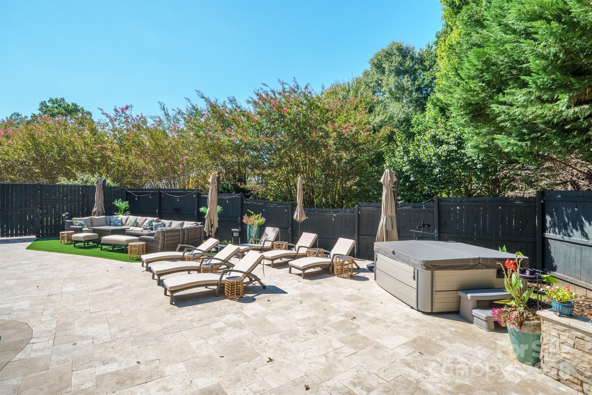 Laurel Forest - Residential