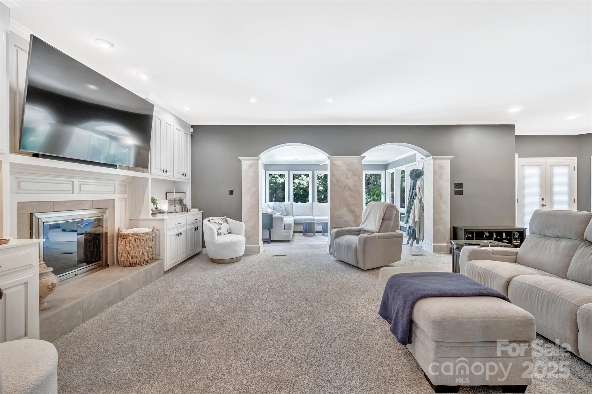Laurel Forest - Residential