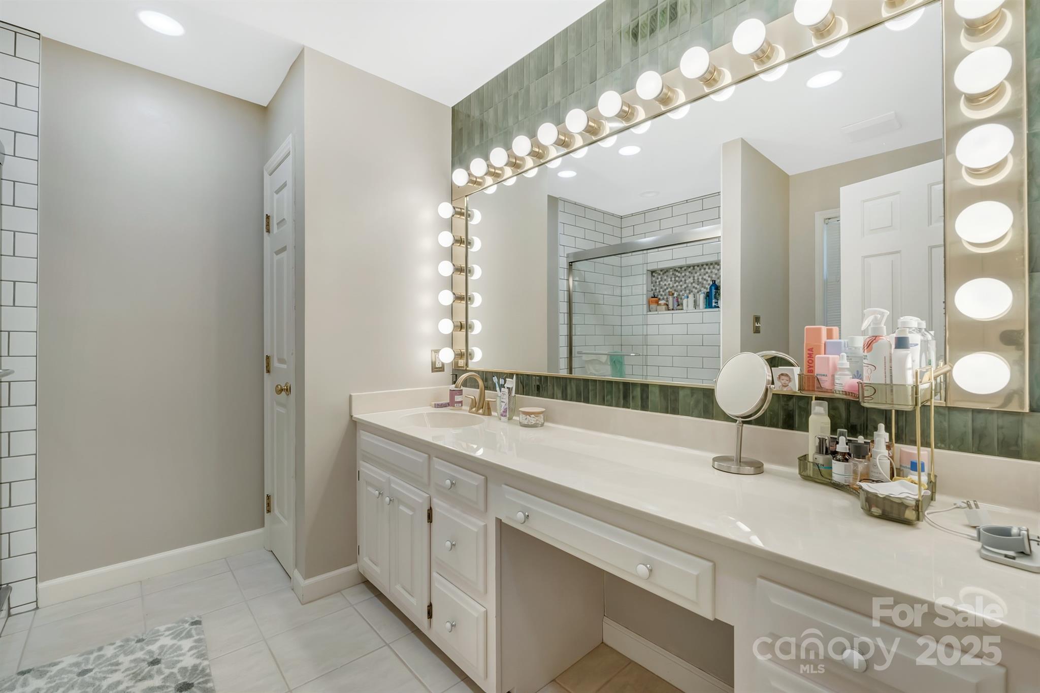 Laurel Forest - Residential
