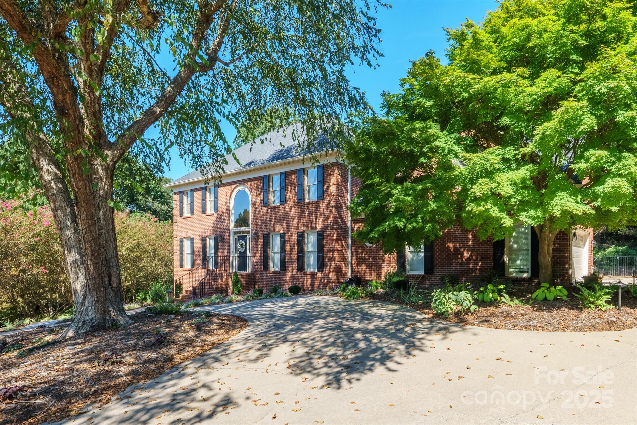 Laurel Forest - Residential