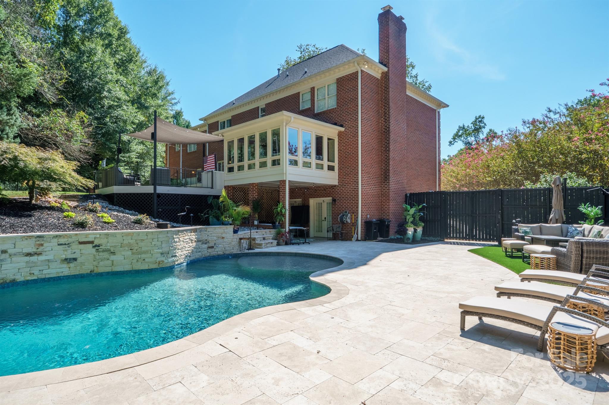 Laurel Forest - Residential