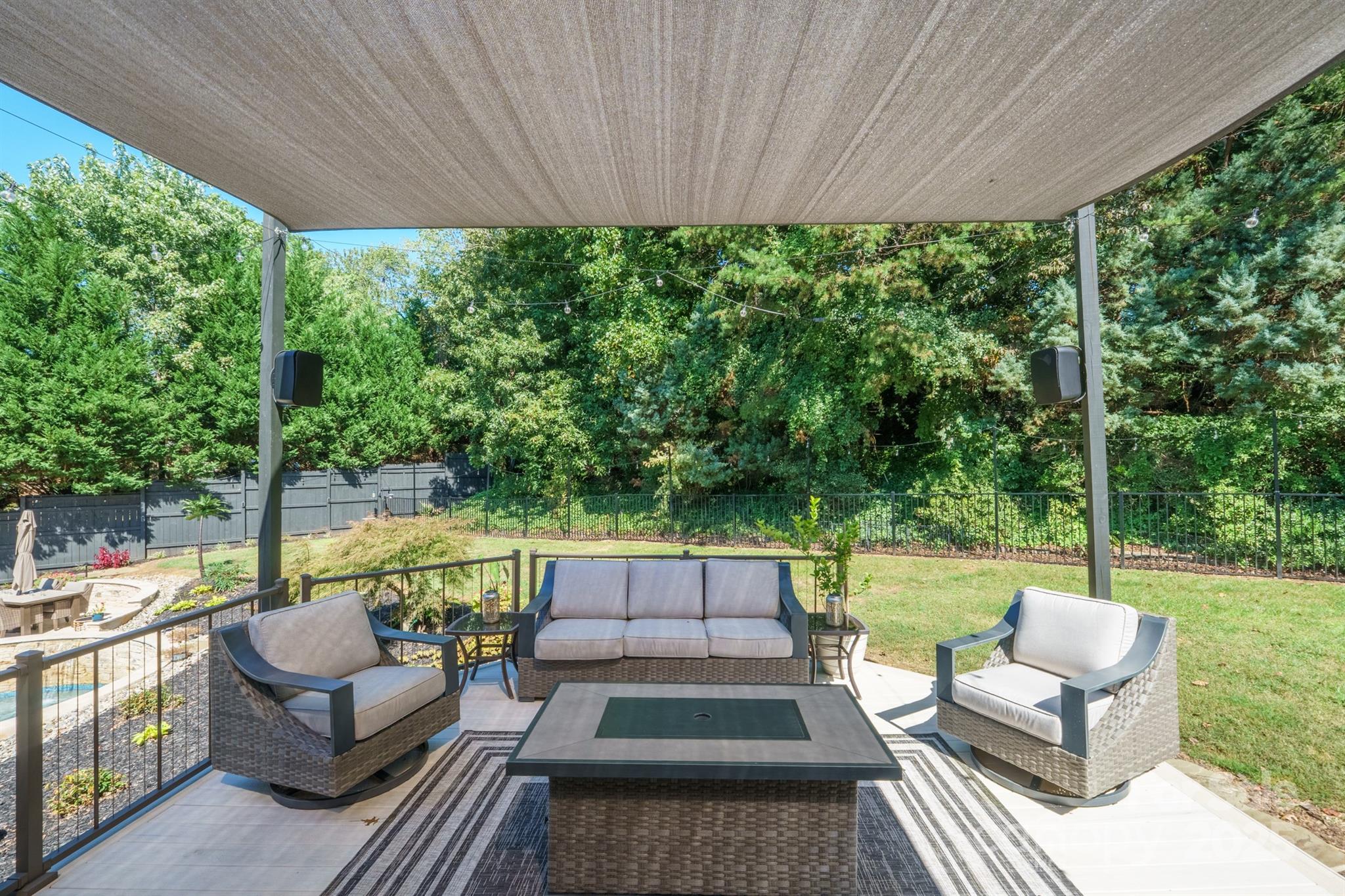 Laurel Forest - Residential