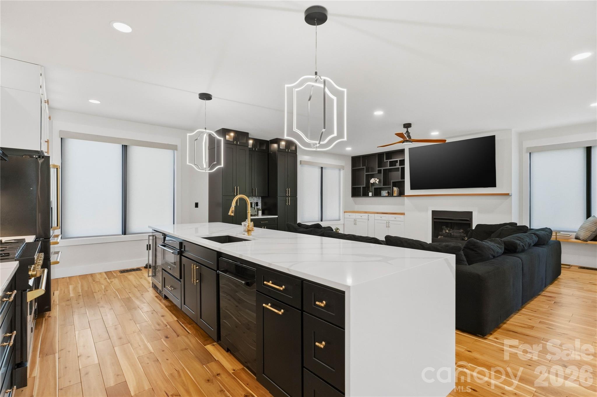 Villa Heights - Residential