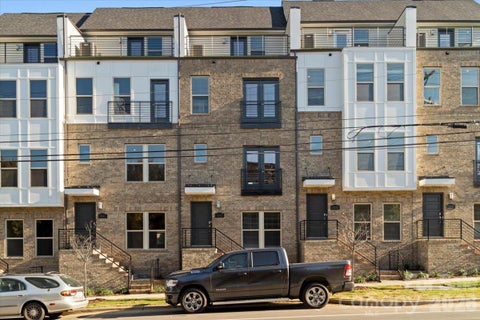 Photo of 12147 Brooklyn Avenue, Charlotte, NC 28204 (MLS # 4427809)