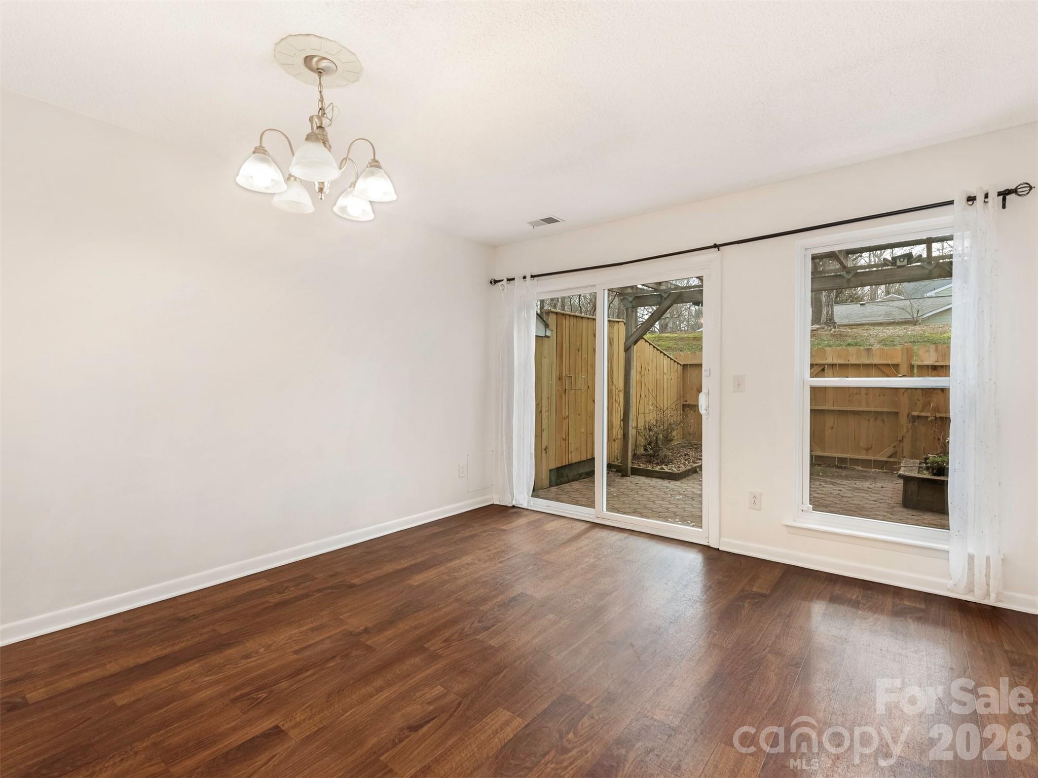 Sardis Cove - Residential