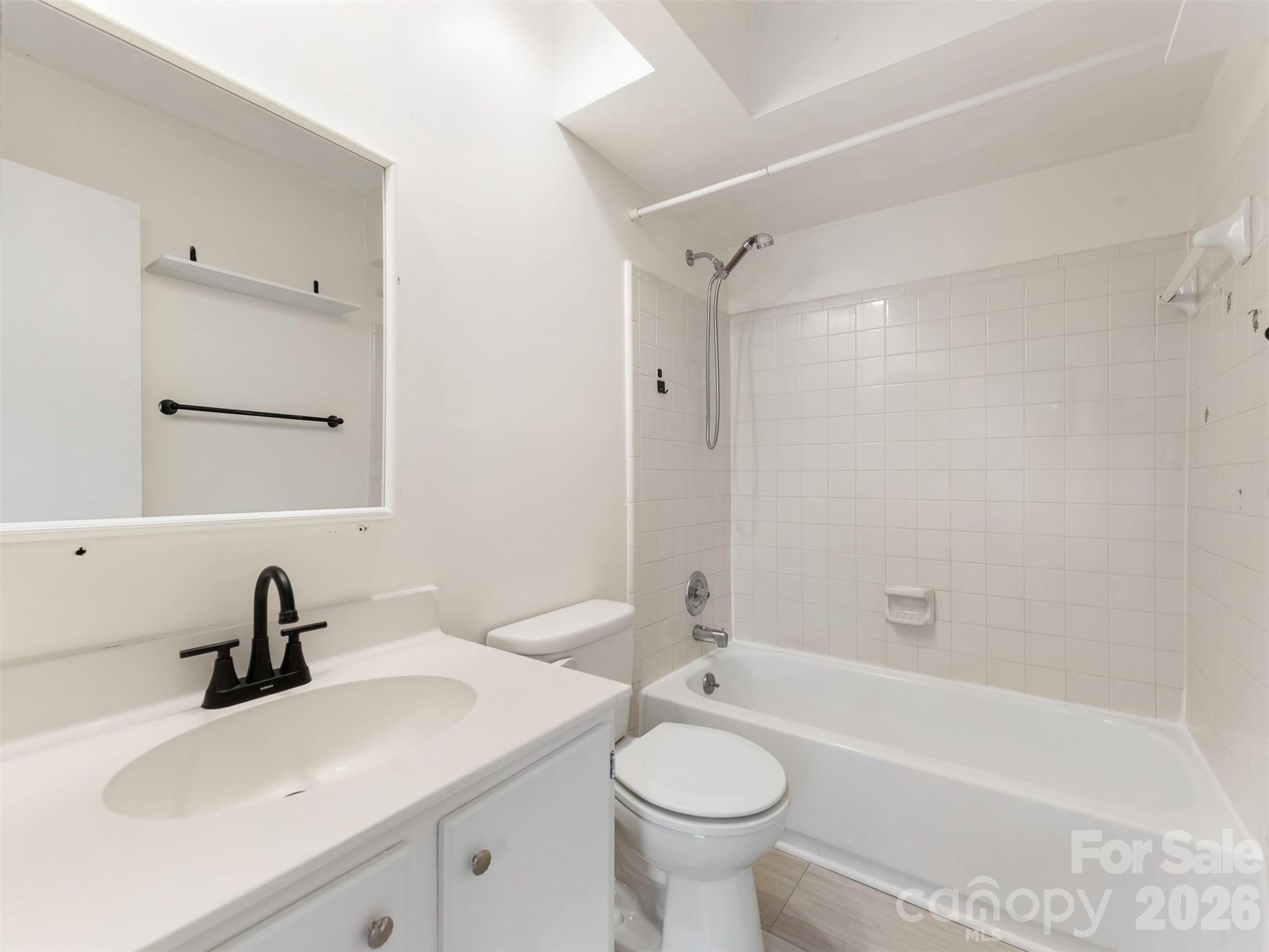 Sardis Cove - Residential