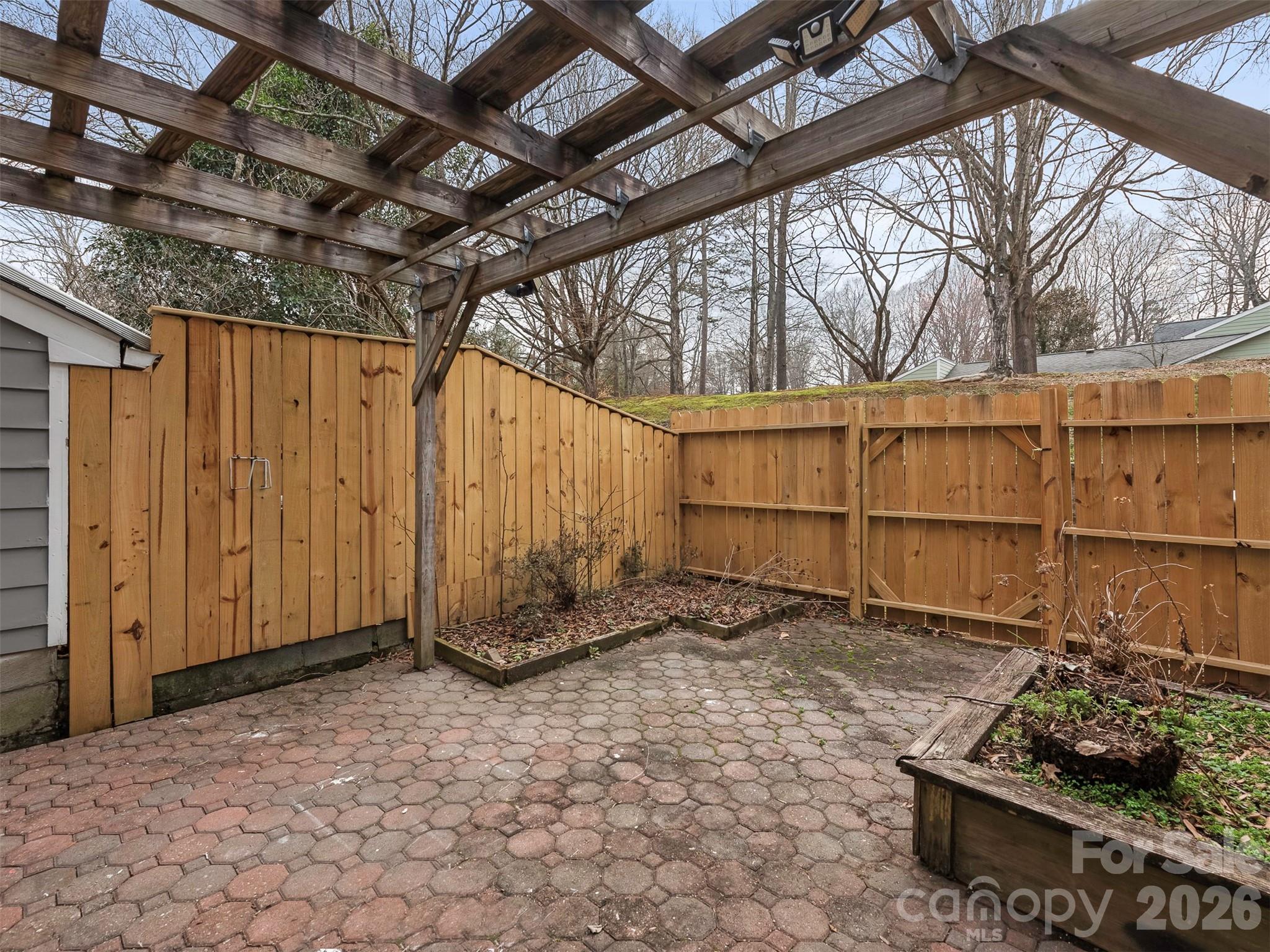 Sardis Cove - Residential