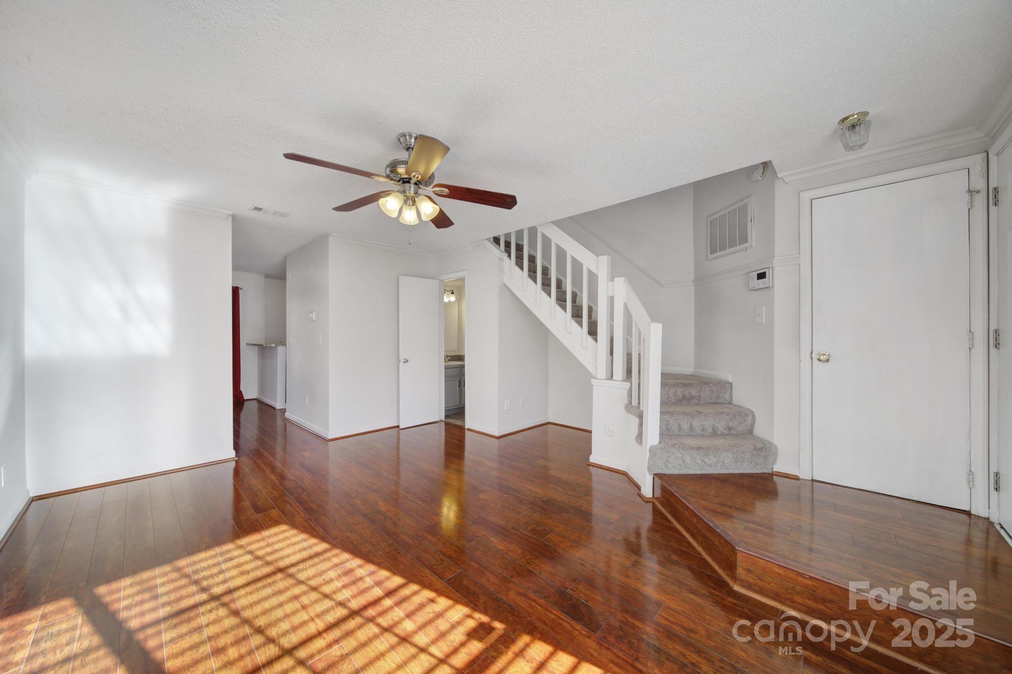 6310 Windsor Gate Lane 15