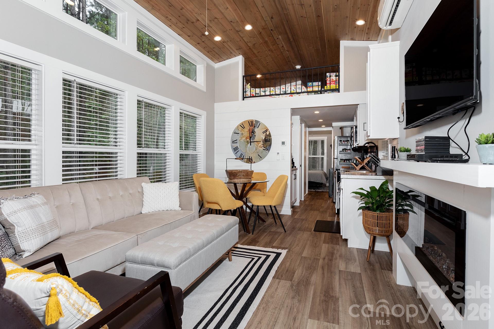 The Reserve at Barefoot Landing - Residential