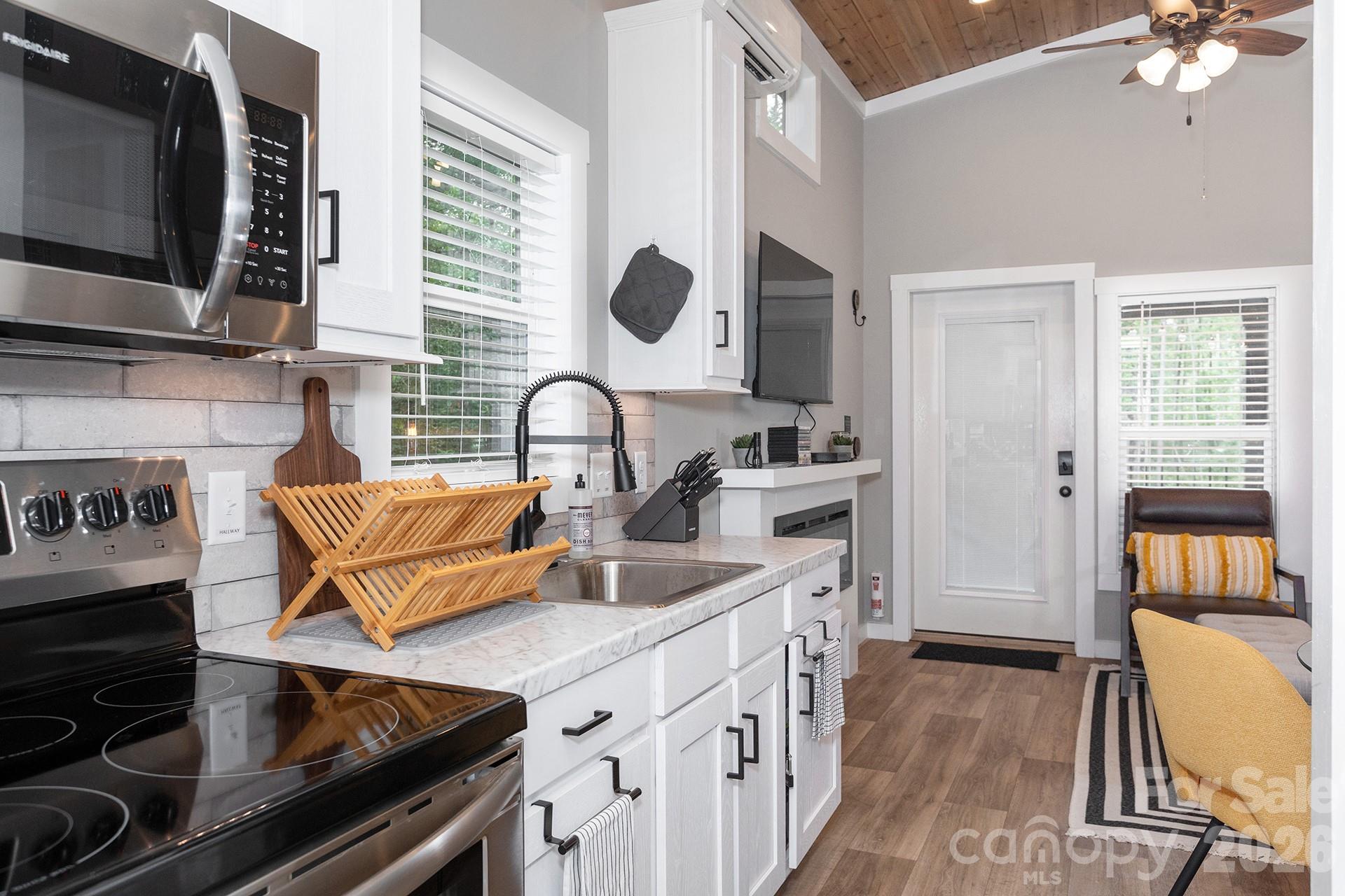 The Reserve at Barefoot Landing - Residential