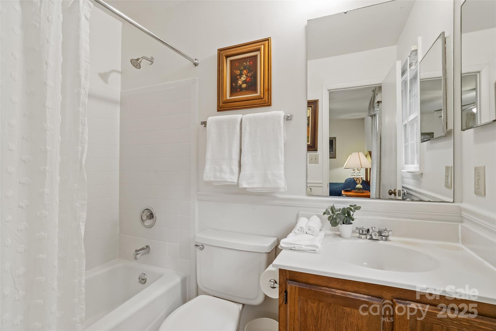 Sardis Forest - Residential