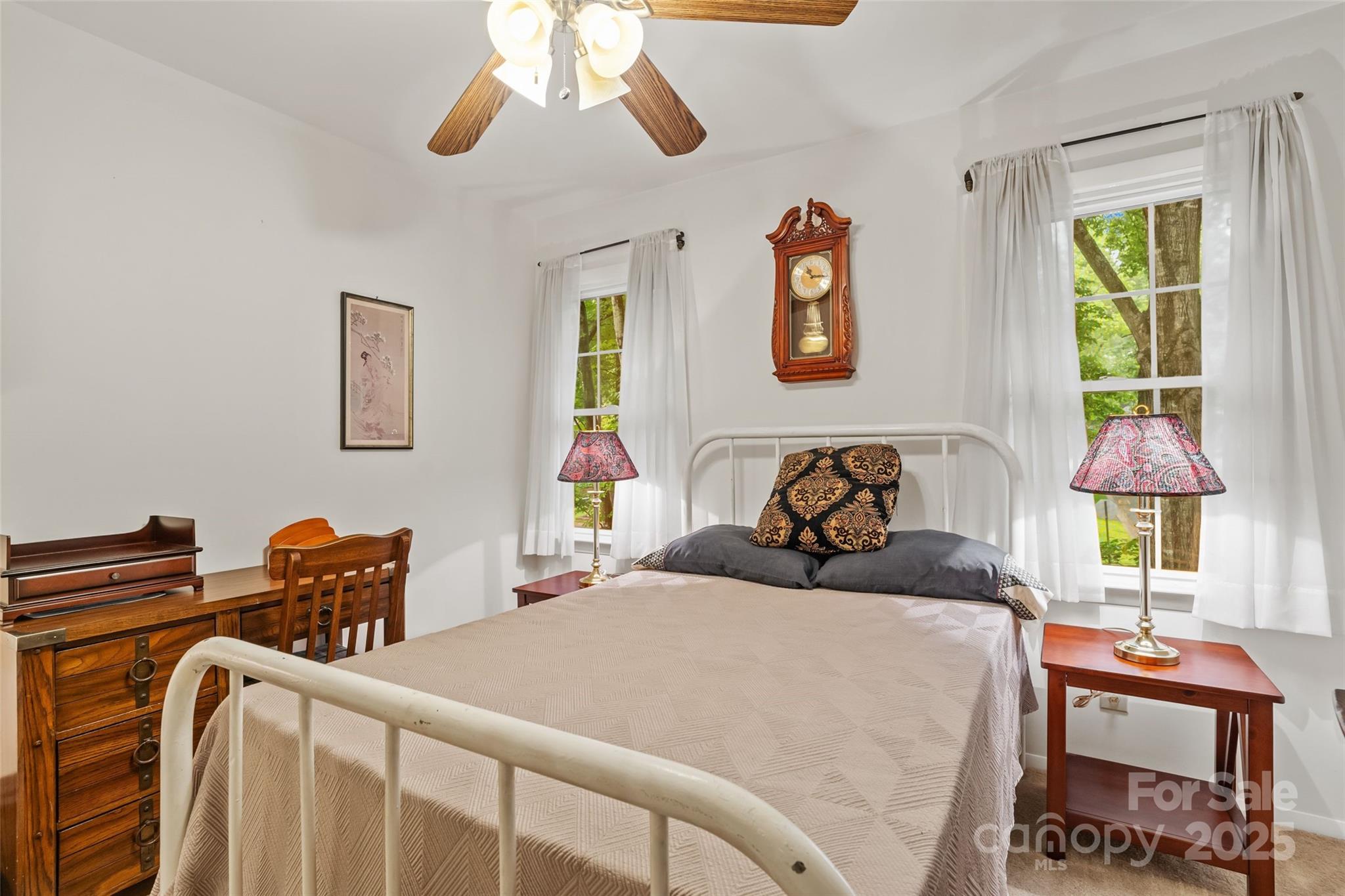 Sardis Forest - Residential