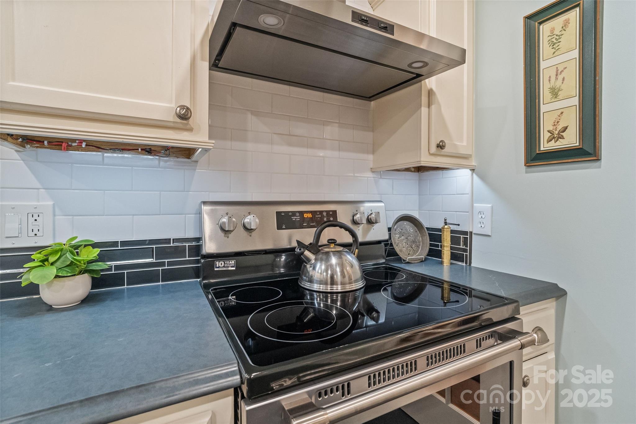 Sardis Forest - Residential