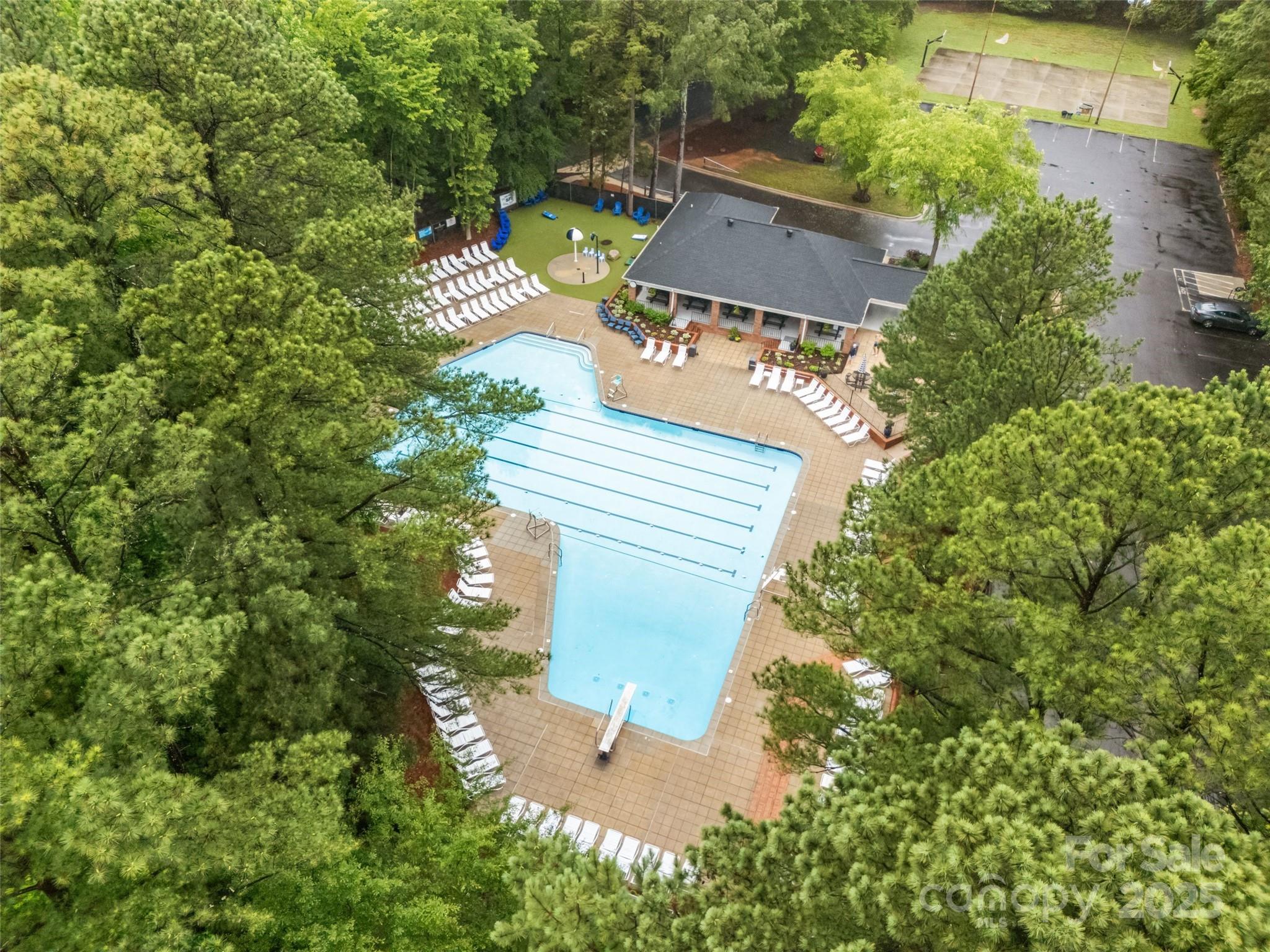 Sardis Forest - Residential