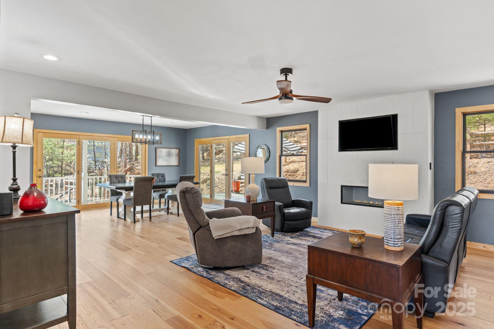 207 Cedarview Drive