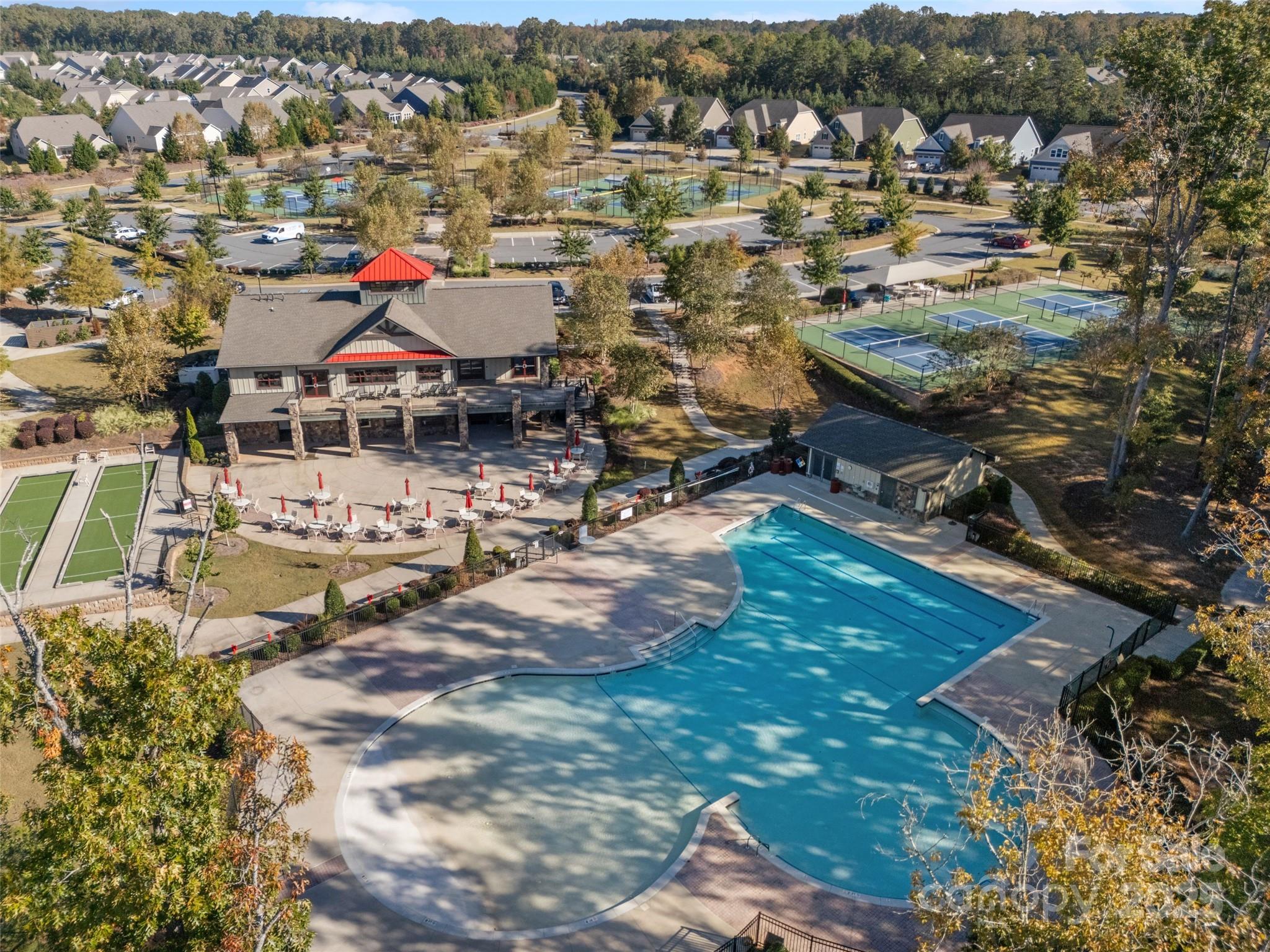 Tree Tops - Residential