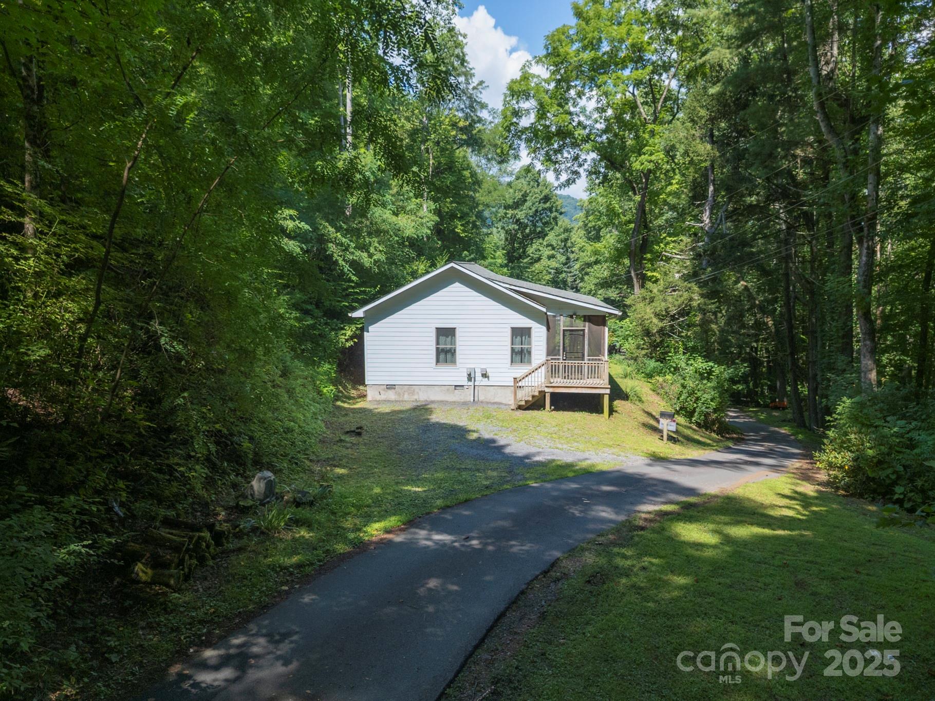 Chestnut Walk - Residential