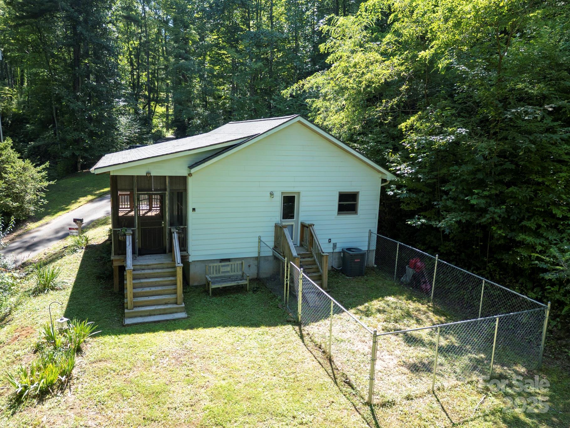 Chestnut Walk - Residential