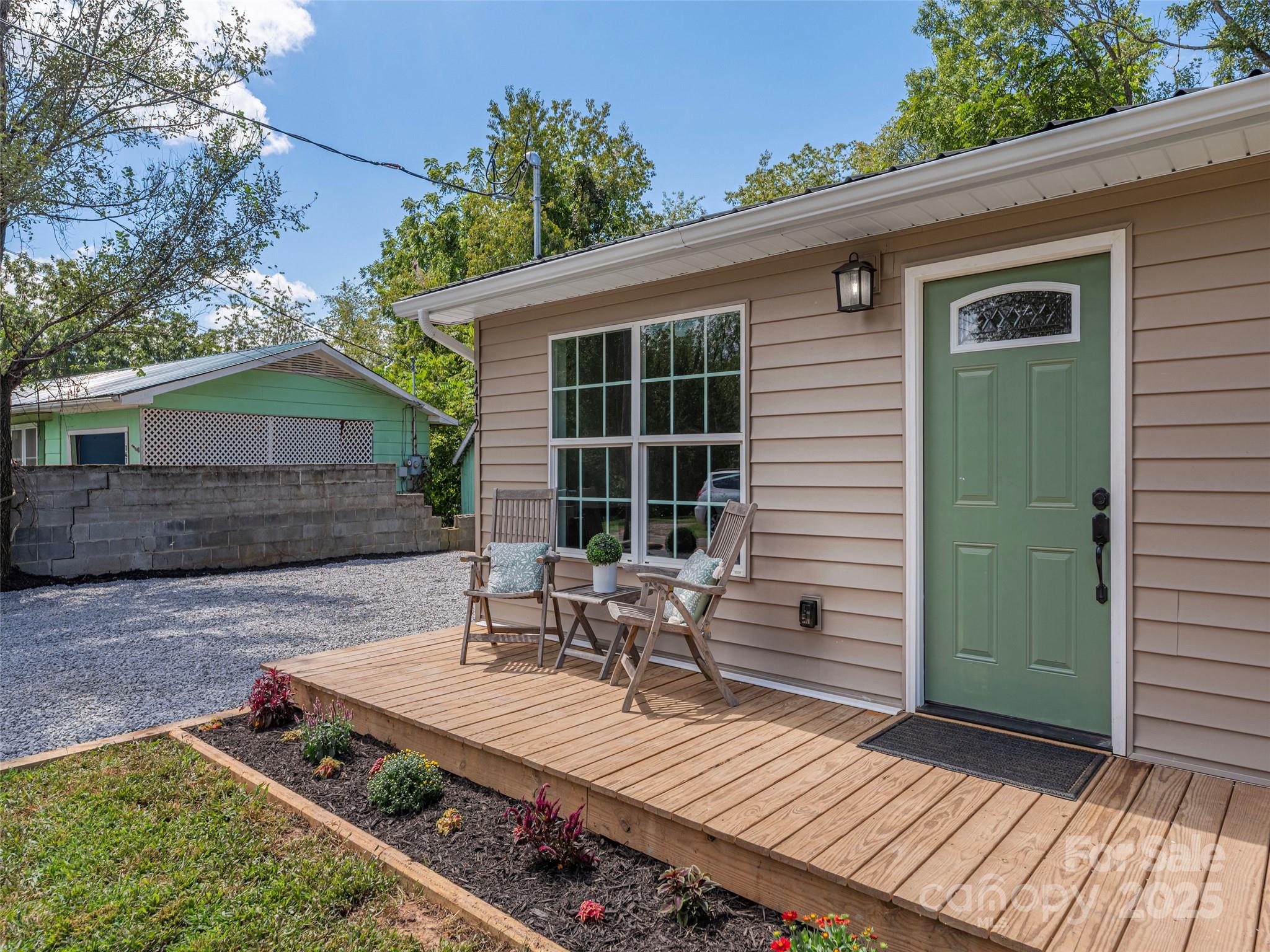1412 Dutch Cove Road