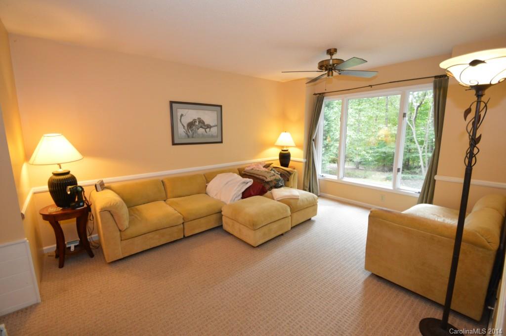 Mayhew Country Estates - Residential