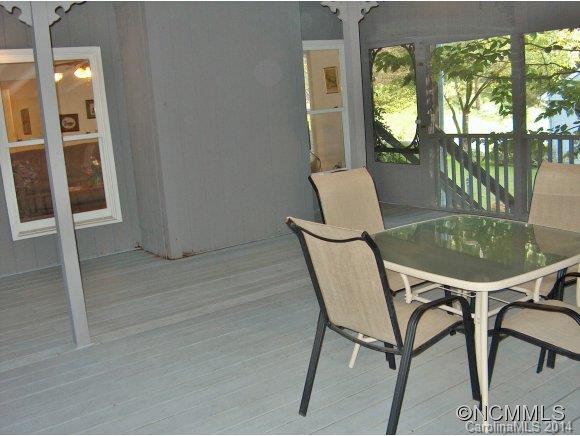 Creekside Villas - Residential