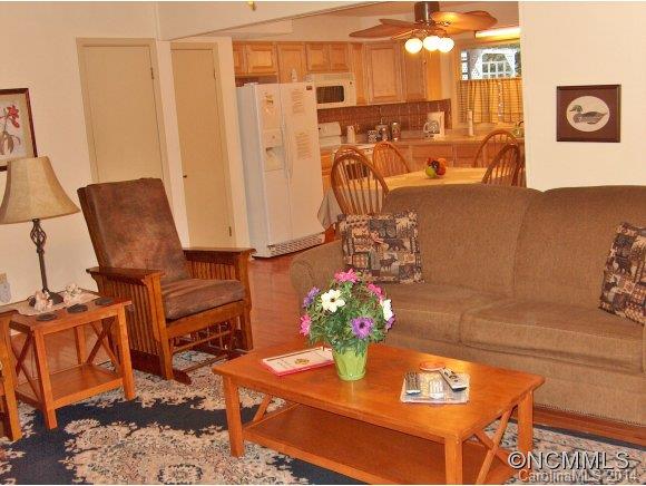 Creekside Villas - Residential