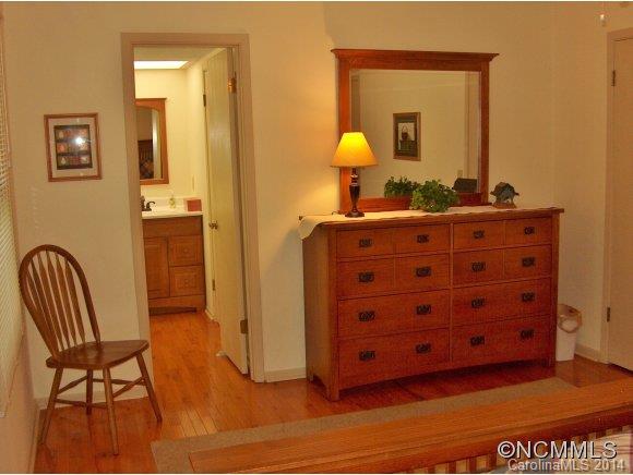 Creekside Villas - Residential