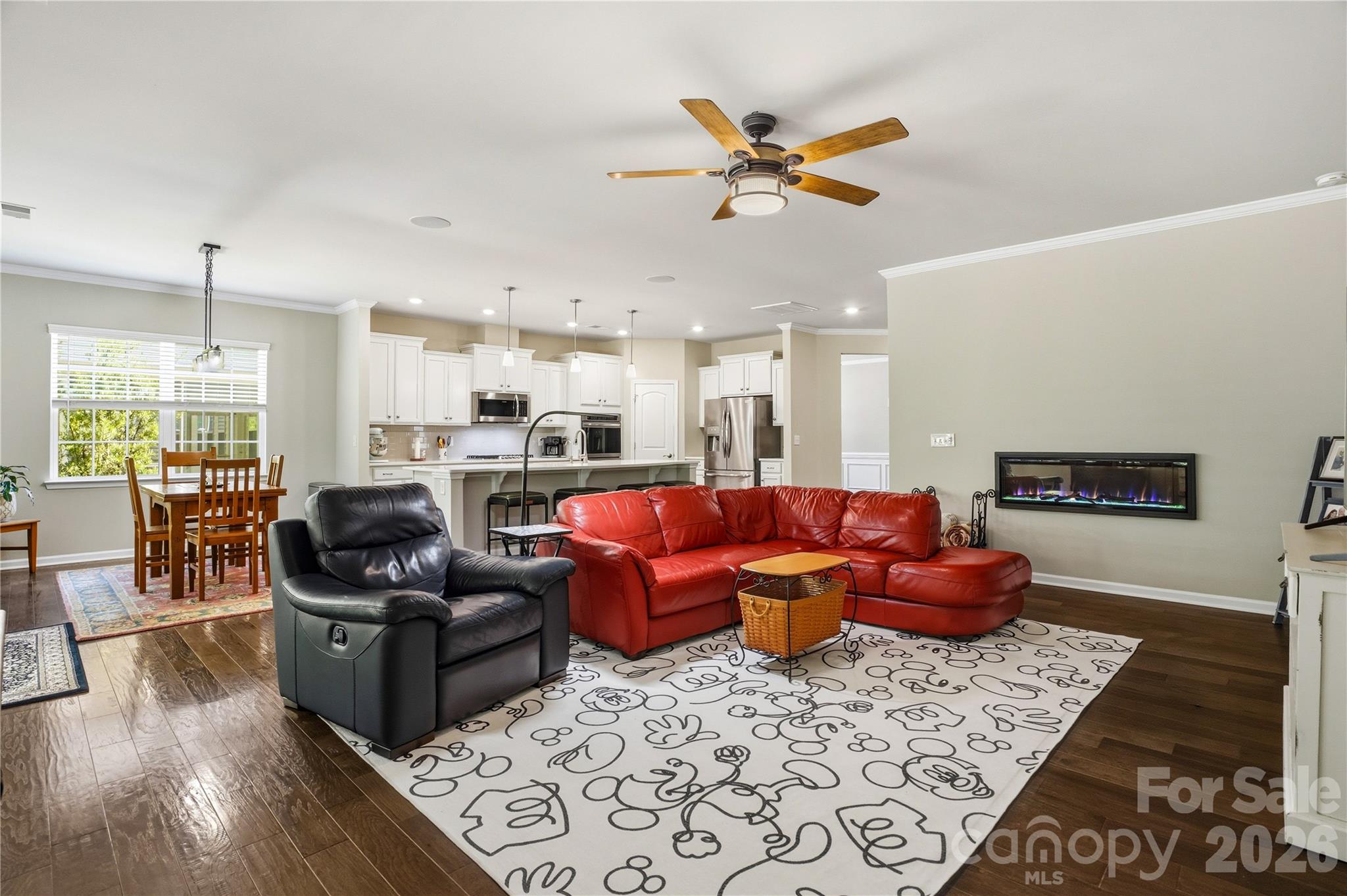 Imagery on Mtn Island - Residential