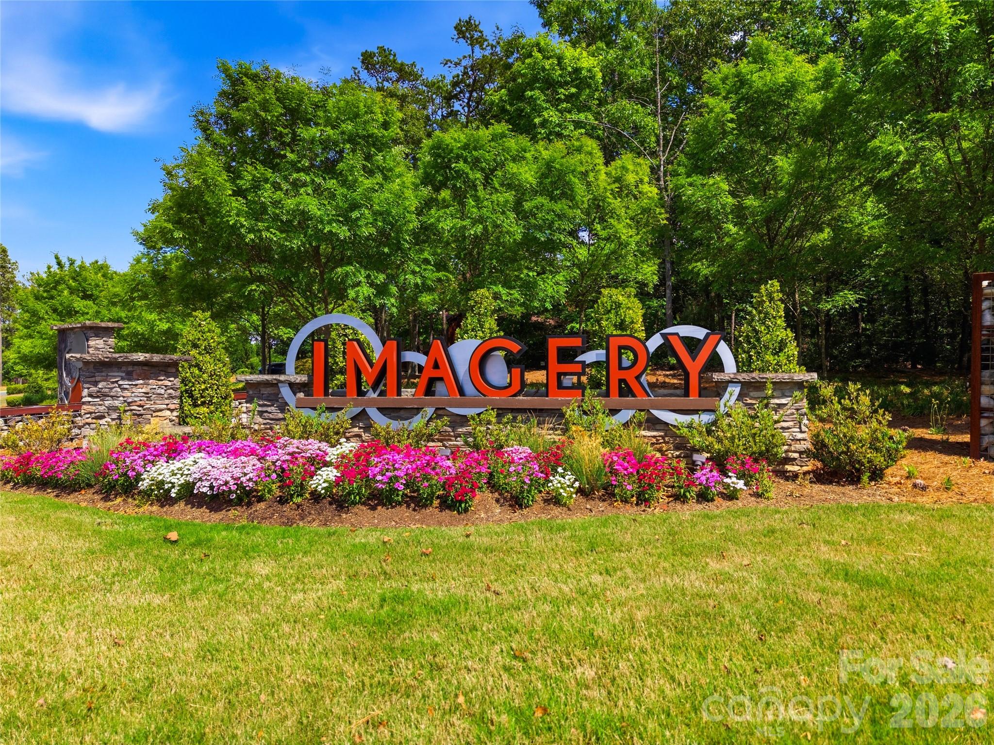 Imagery on Mtn Island - Residential