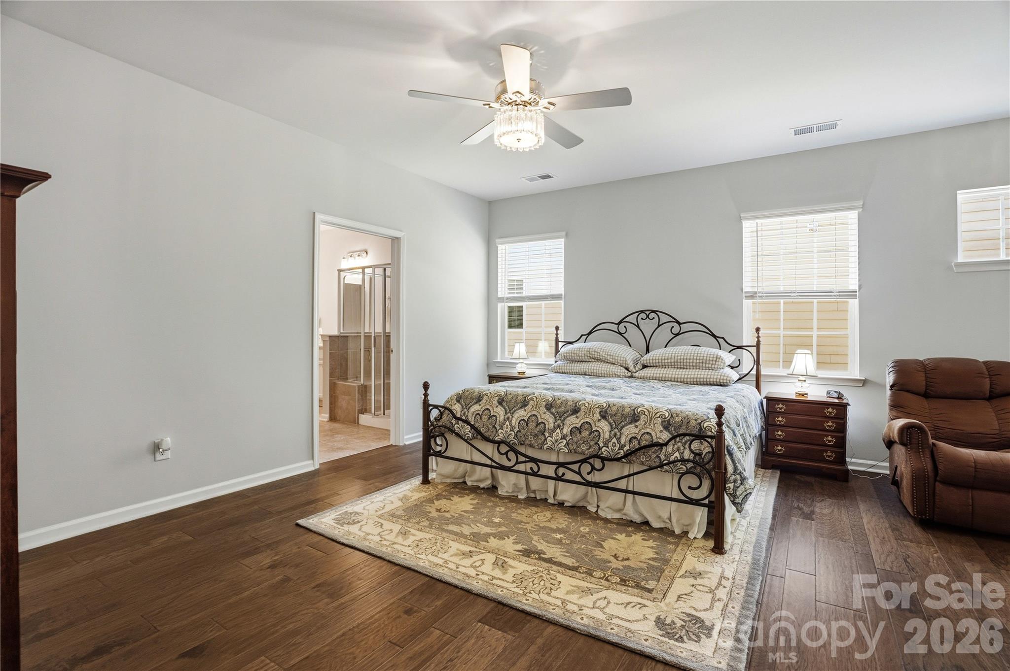 Imagery on Mtn Island - Residential