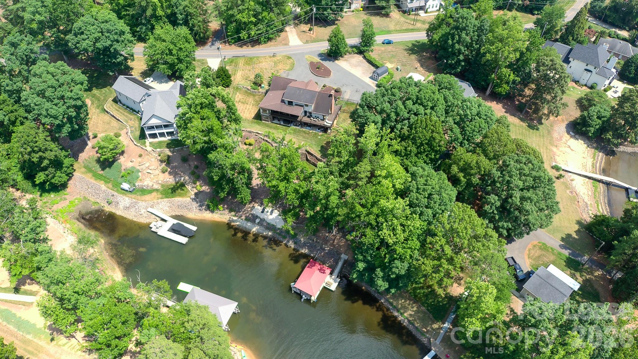 256 Greenbay Road