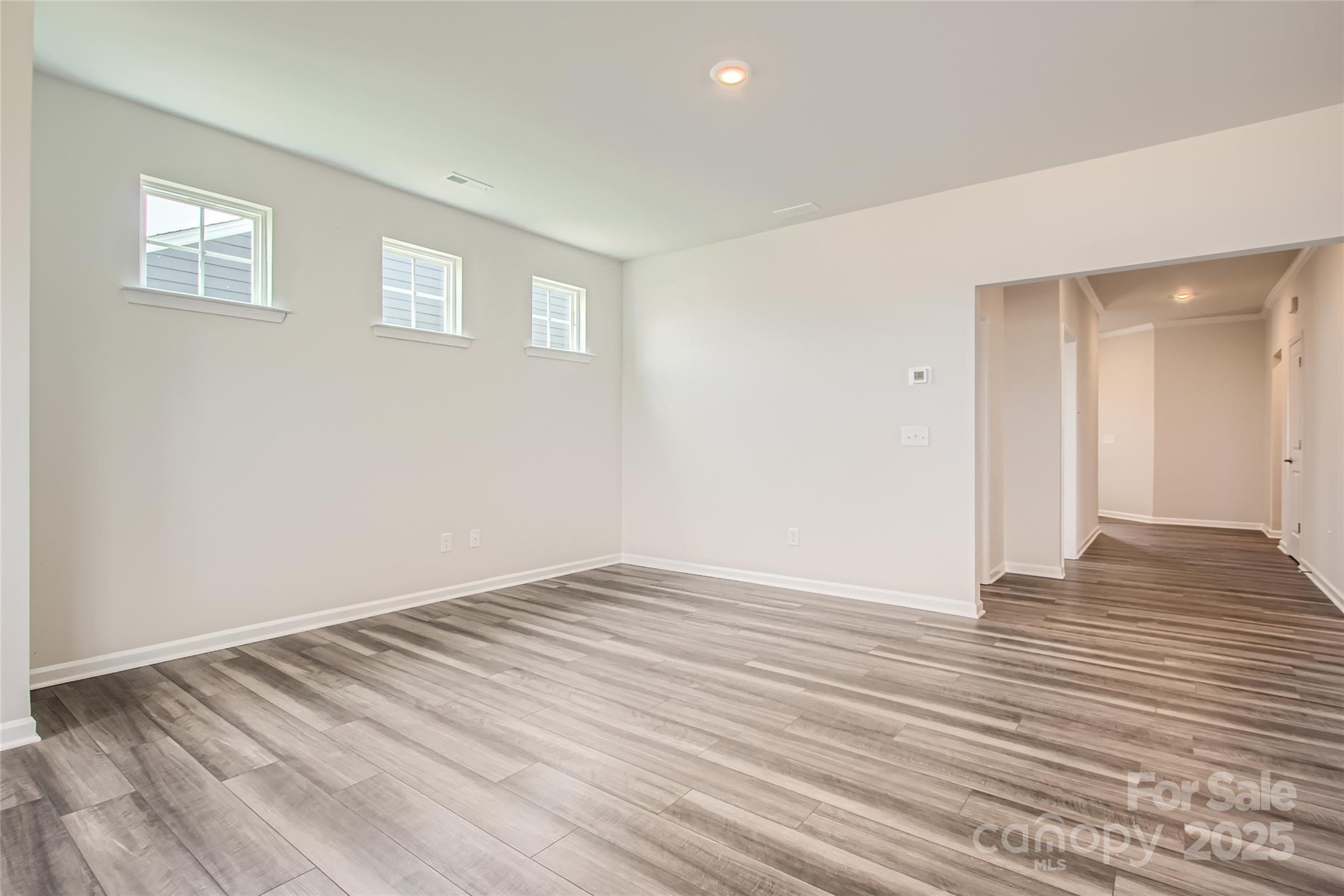 Roselyn - Residential