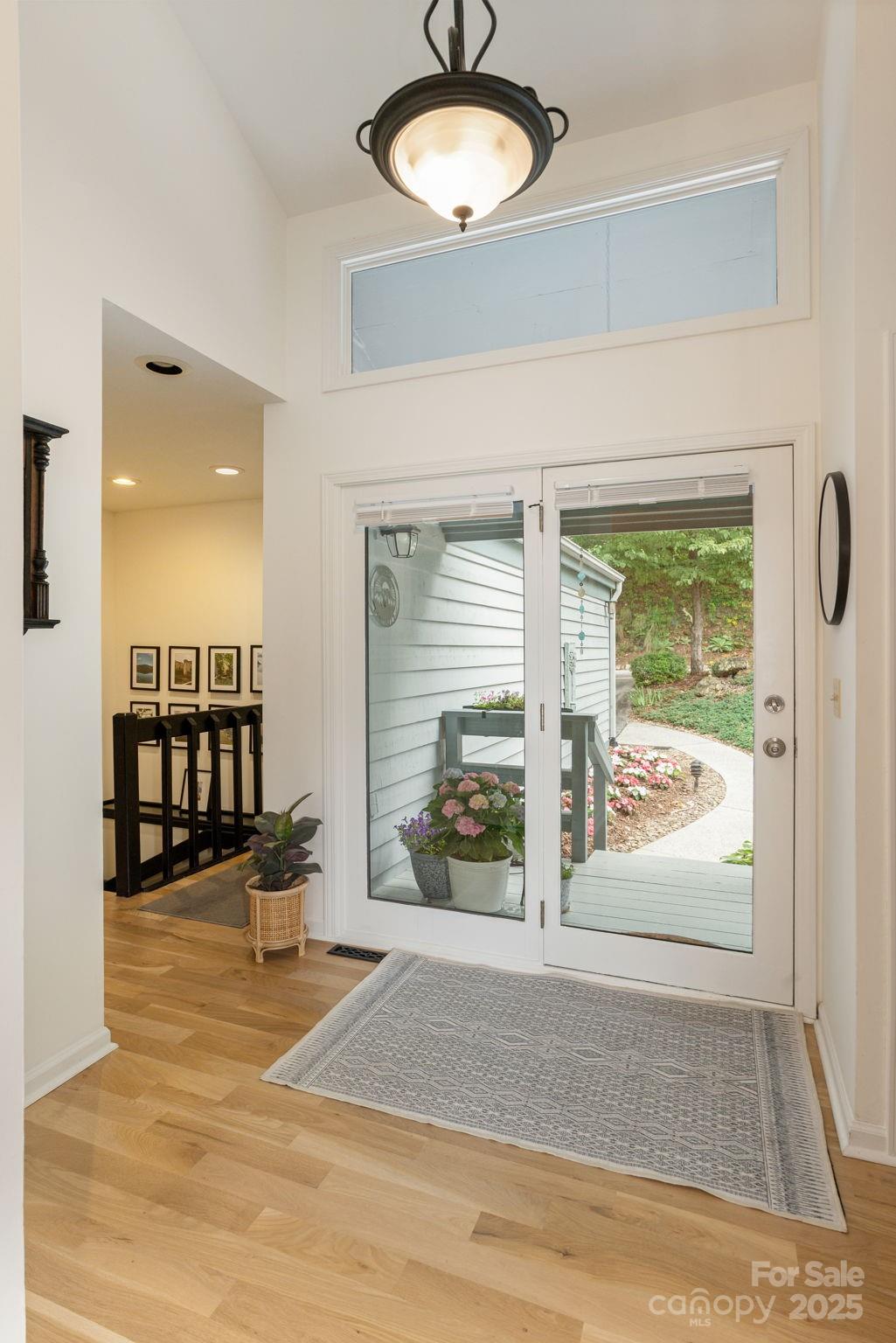 104 SUNNY VIEW Lane