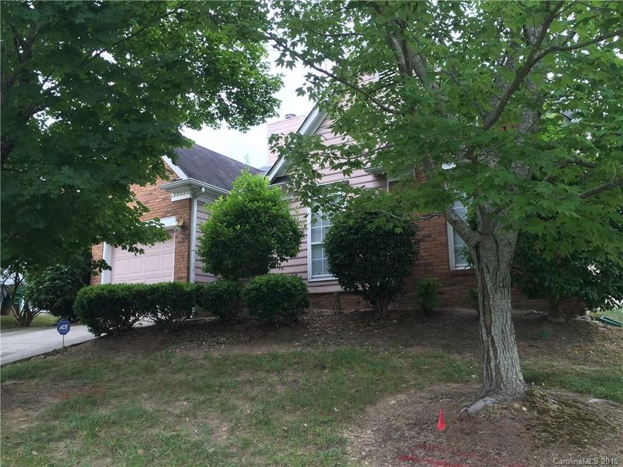 Beutiful home in great location. Close to University, I-85 and I485. Ranch style with open floorplan with seperate laundry closet. Fireplace, patio and one car garage.