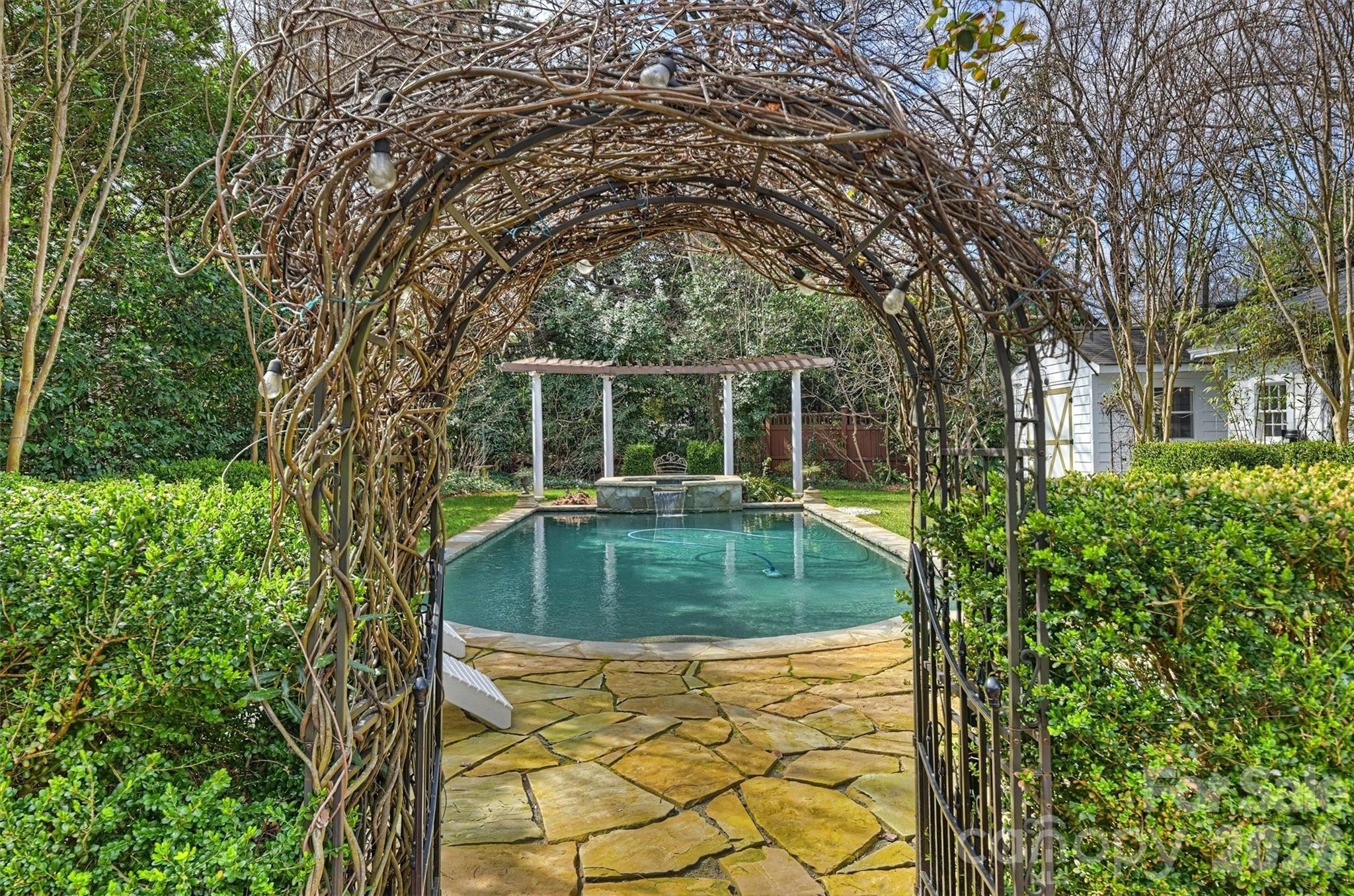 Myers Park - Residential