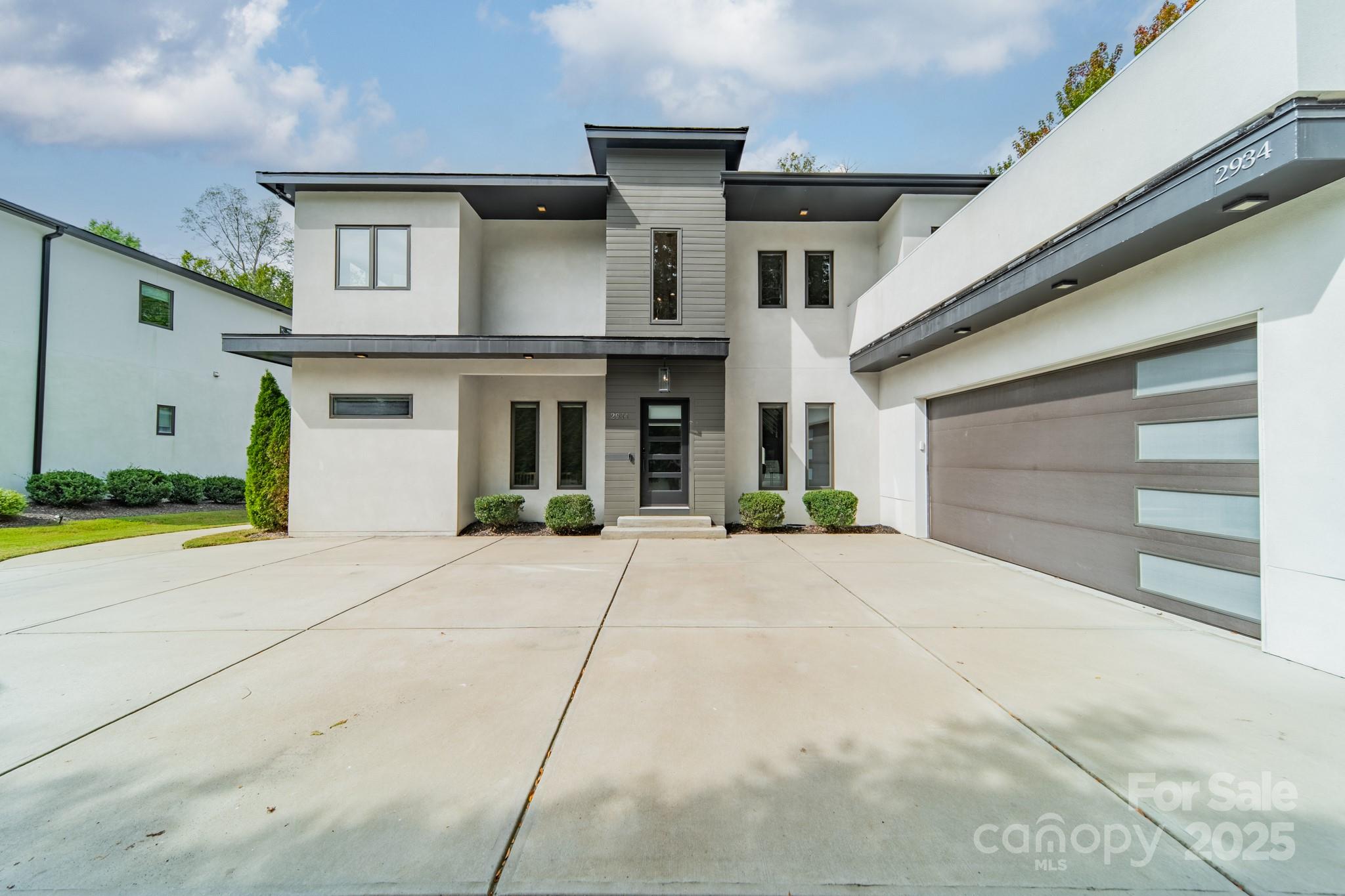 2934 Springs Drive