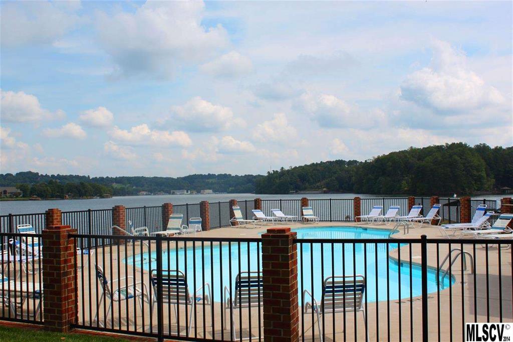 Moores Ferry - Residential