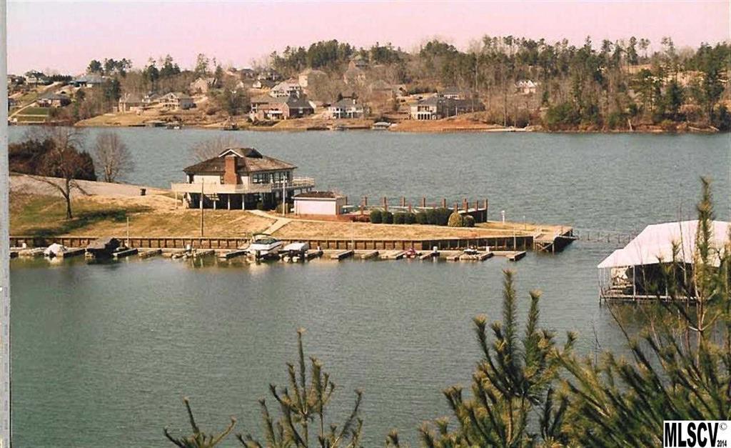 Moores Ferry - Residential