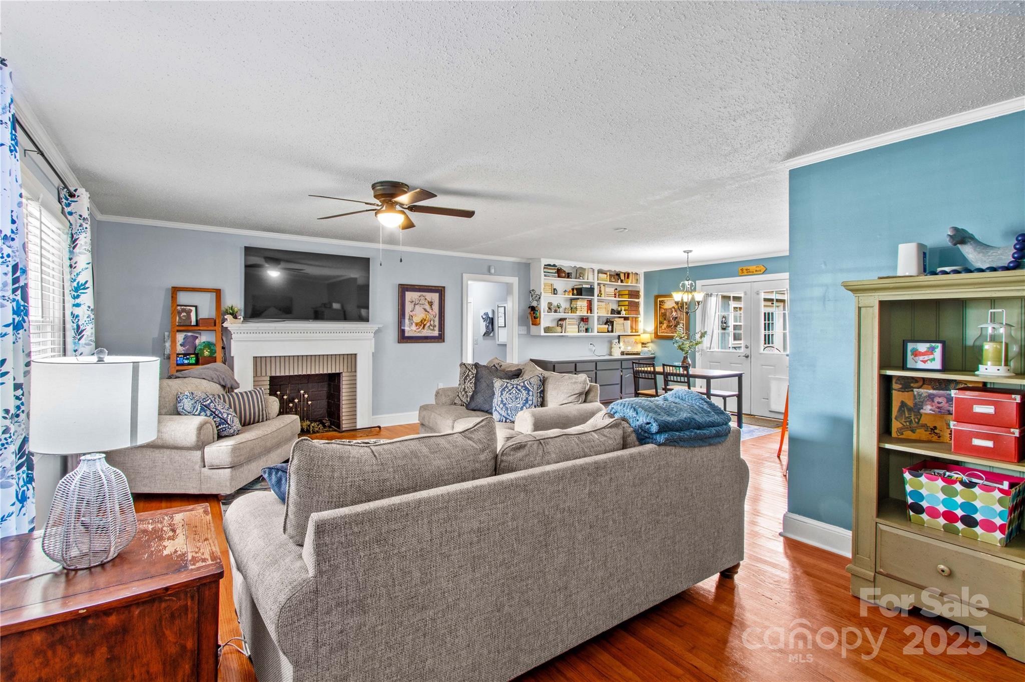 1128 Fulton Drive
