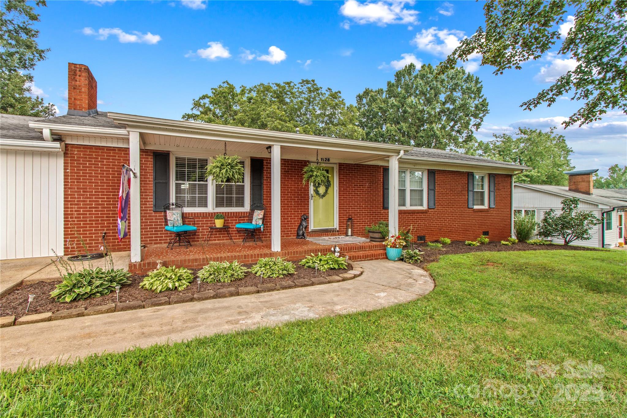1128 Fulton Drive