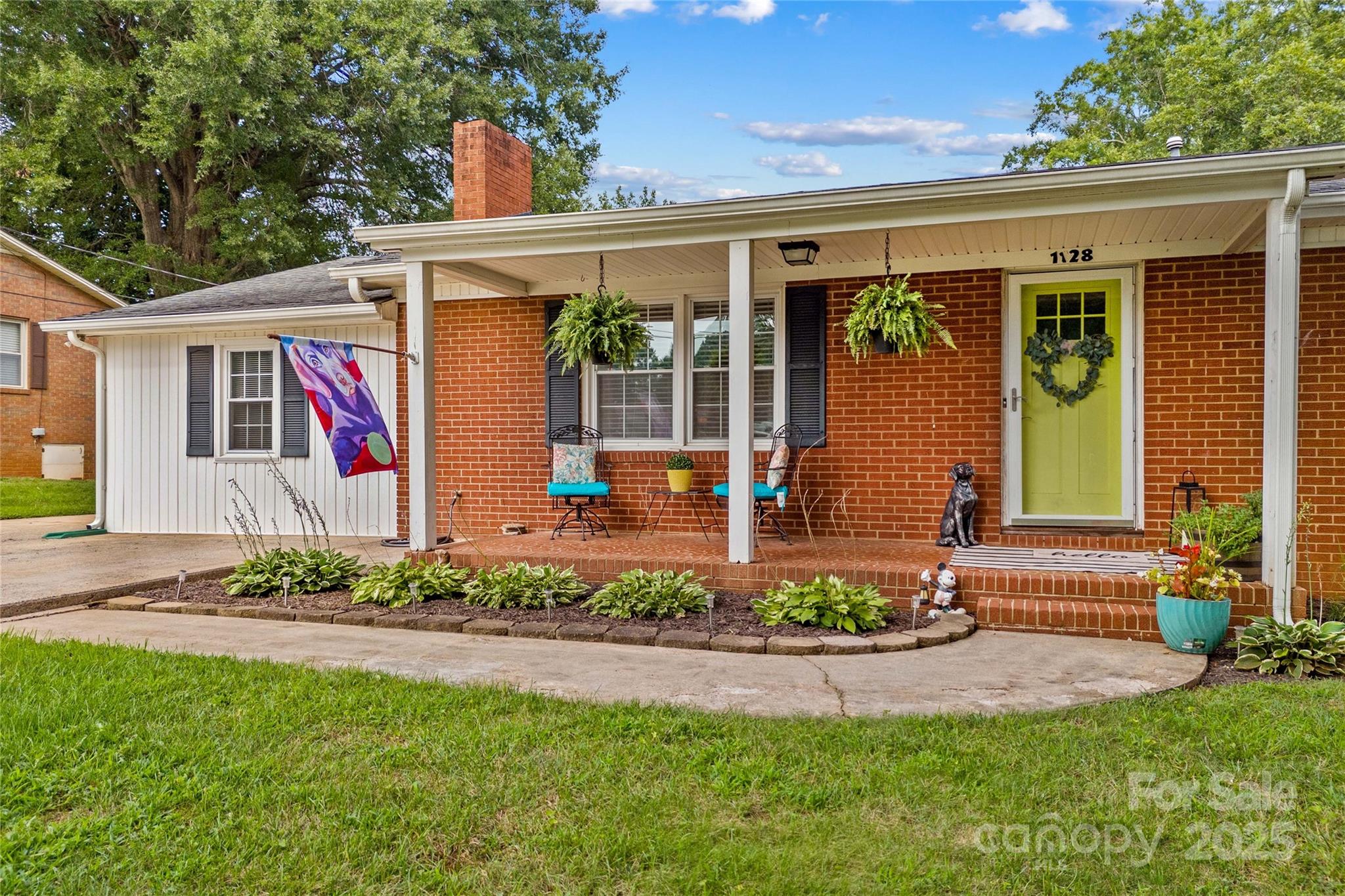 1128 Fulton Drive