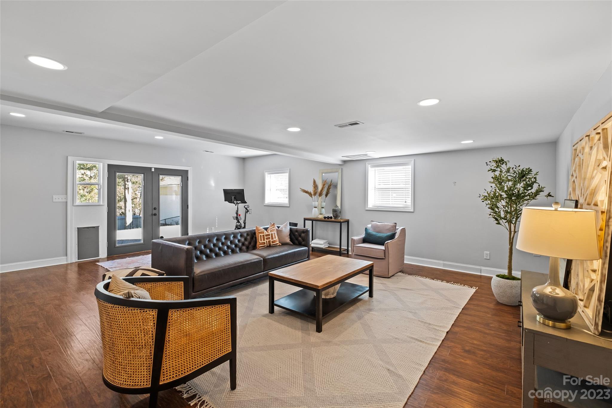 Starmount - Residential