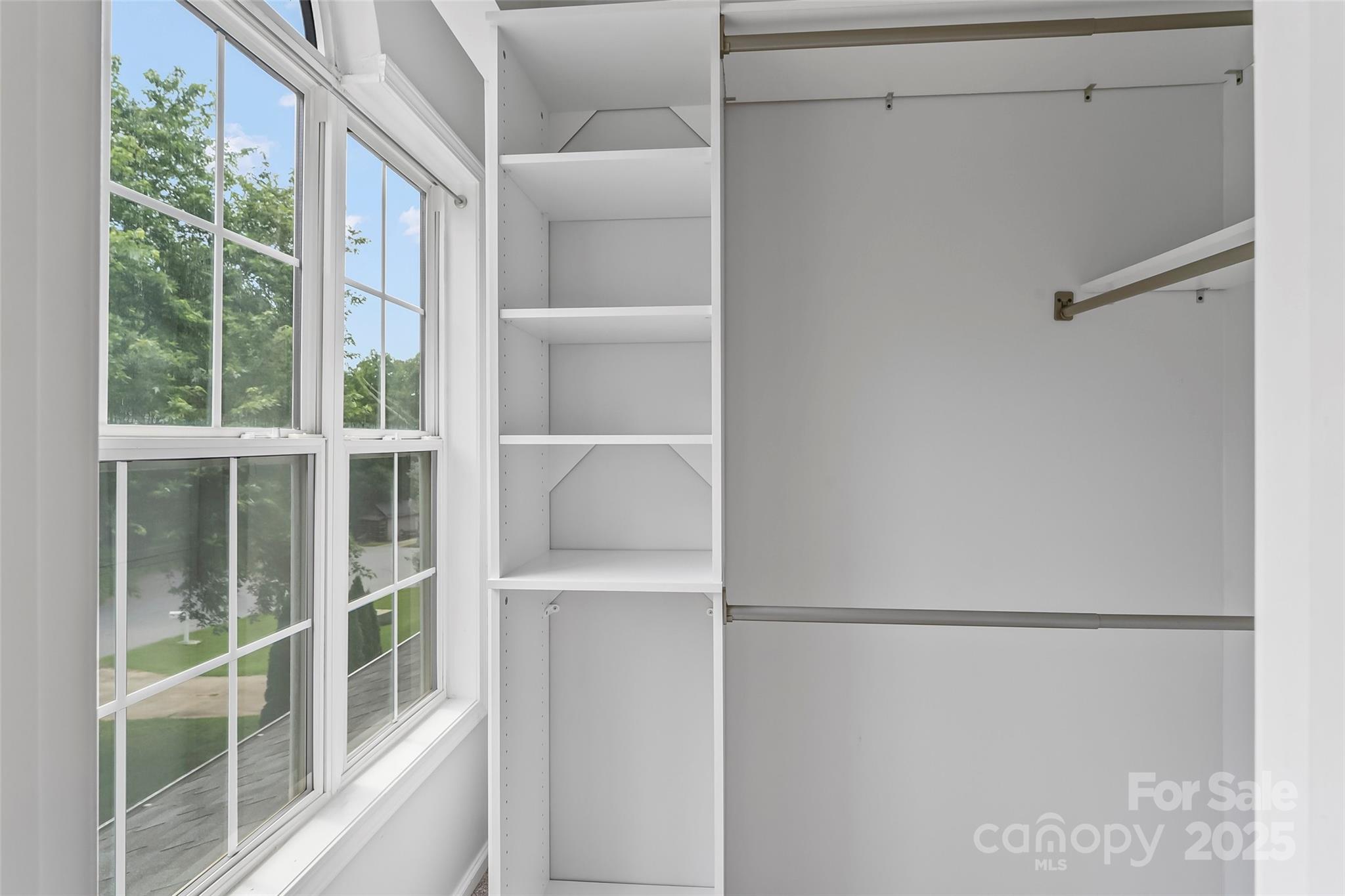 Sharon Valley - Residential